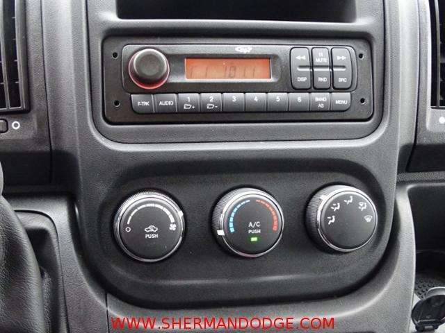 RAM ProMaster Cargo 2017 photo 11